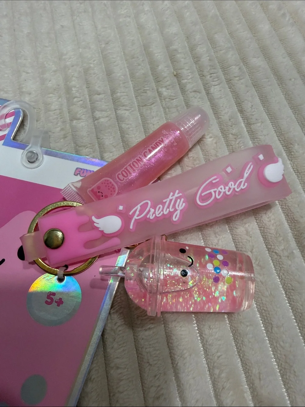Danbar cute pink
